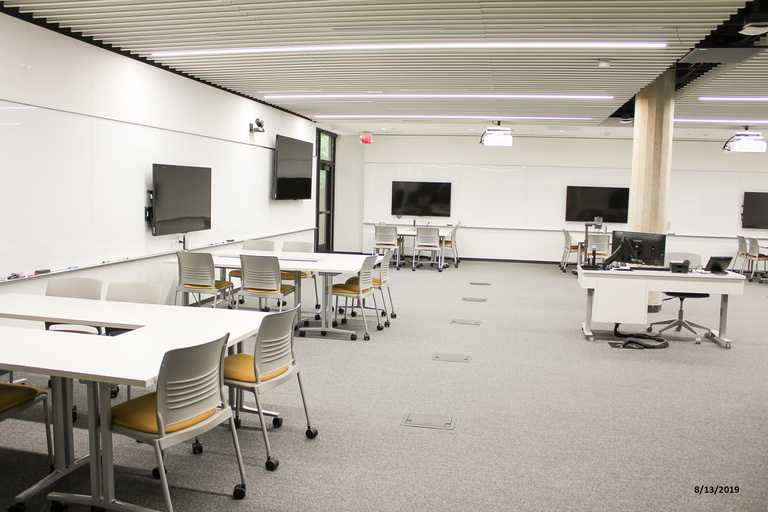 Photo of TILE-Flex classroom 34 College of Nursing Building