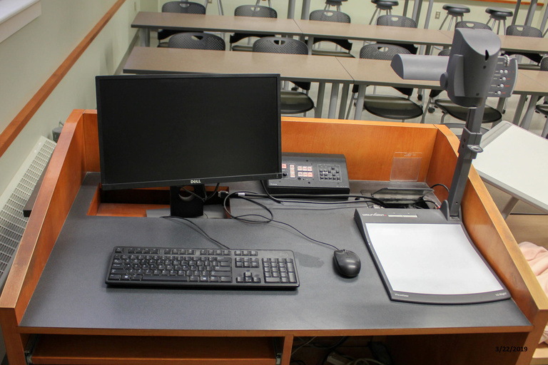 Photo of instructor station in classroom 4030  Seamans Center