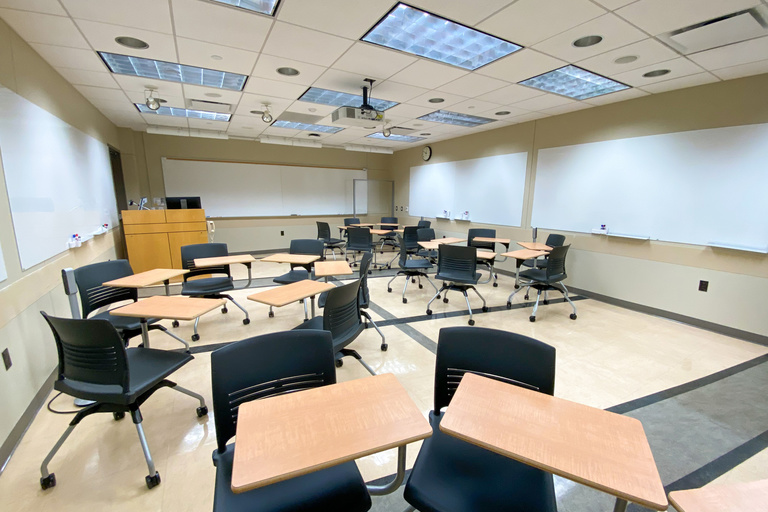 image of classroom C10 pomerantz center