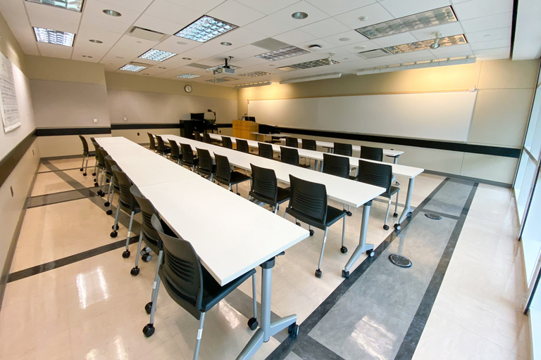 image of classroom C129 Pomerantz Center