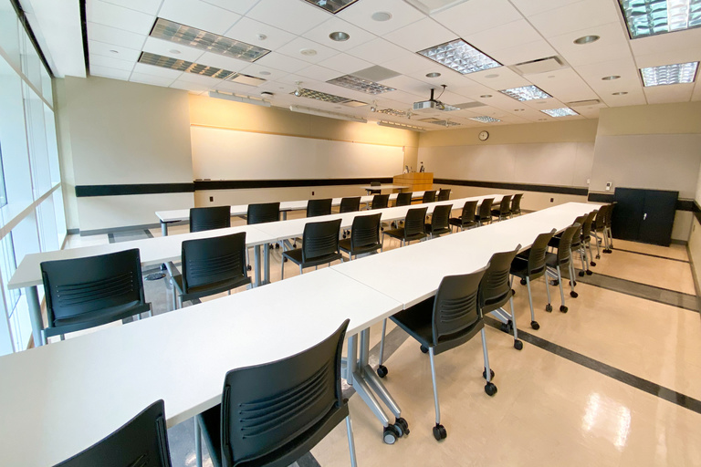 image of classroom C139 Pomerantz Center