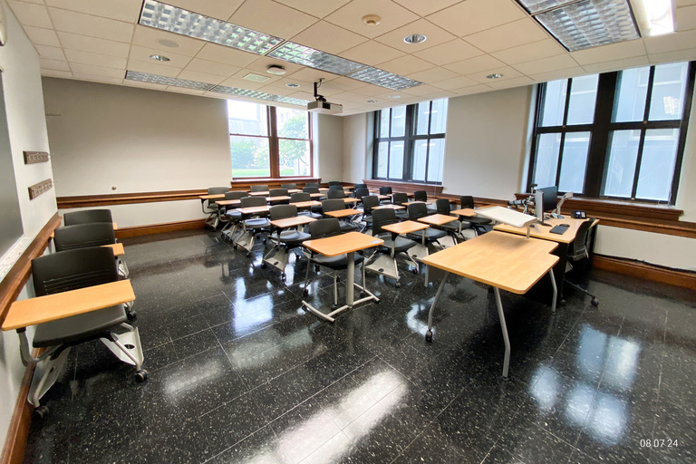 Image of 102 Sciences Library