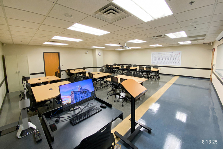 image of classroom W258 Chemistry Building