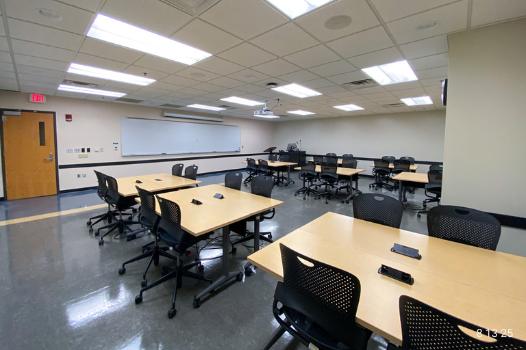image of classroom W258 Chemistry Building