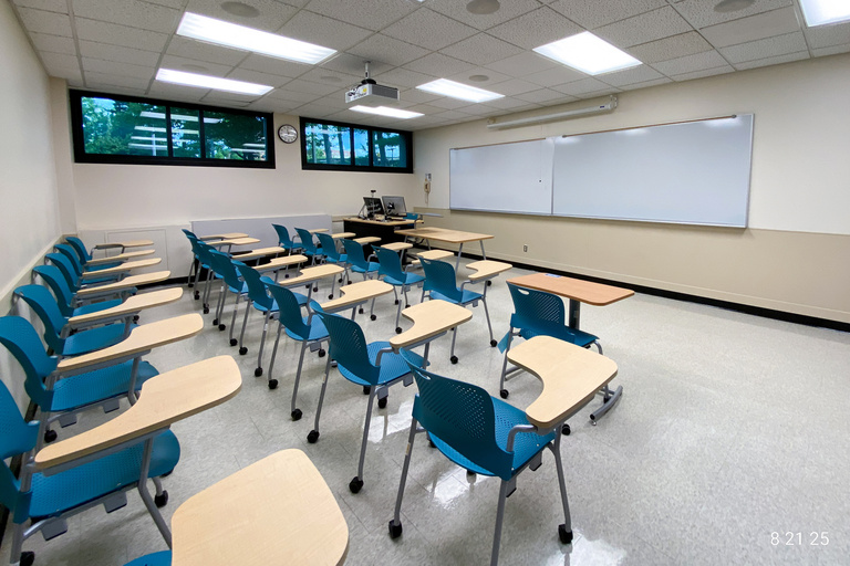 image of classroom 2 English Philosophy Building