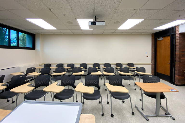 image of classroom 3 English Philosophy Building