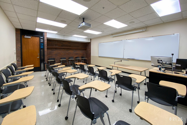 image of classroom 3 English Philosophy Building