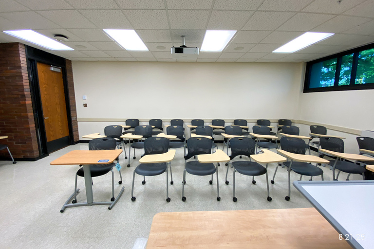 image of classroom 6 English Philosophy Building