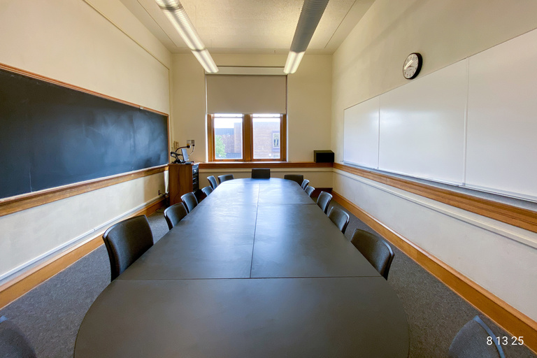 image of classroom 177 Schaeffer Hall