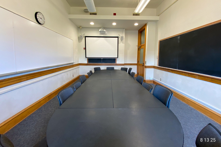 image of classroom 177 Schaeffer Hall