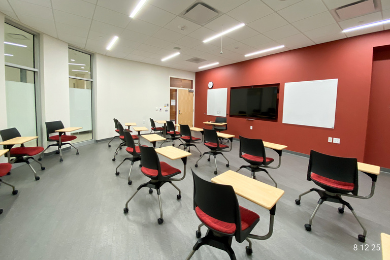 image of classroom 242 College of Pharmacy Building