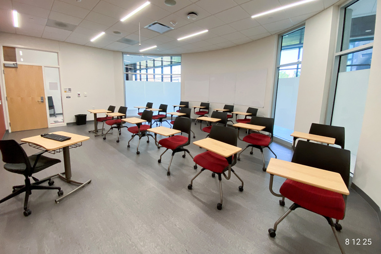image of classroom 250 College of Pharmacy Building