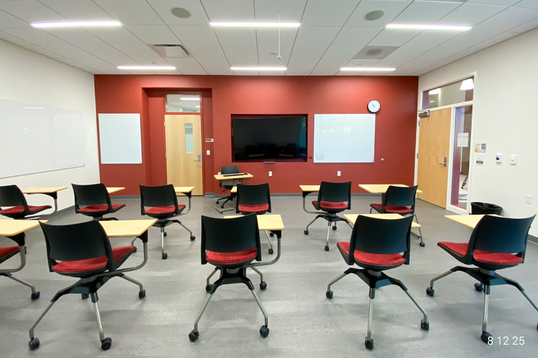 image of classroom 250 College of Pharmacy Building