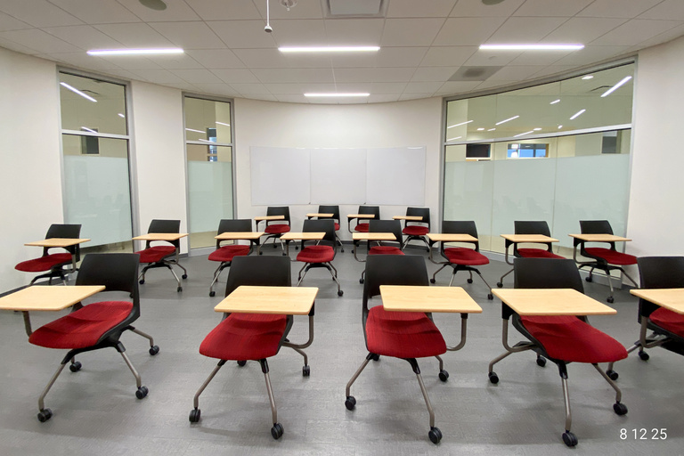 image of classroom 252 College of Pharmacy Building