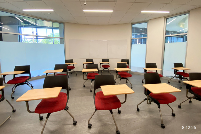 image of classroom 254 College of Pharmacy Building