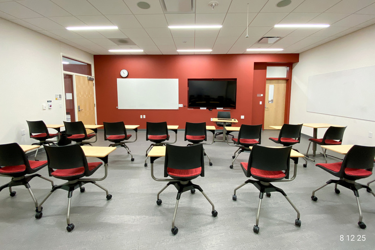image of classroom 256 College of Pharmacy Building