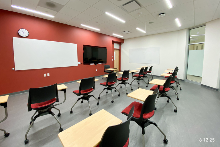 image of classroom 256 College of Pharmacy Building