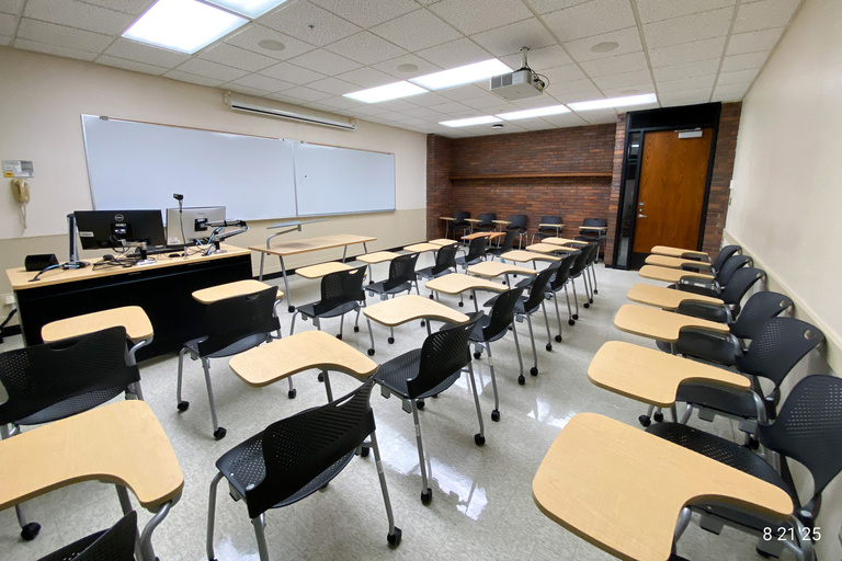 image of classroom 14 English Philosophy Building