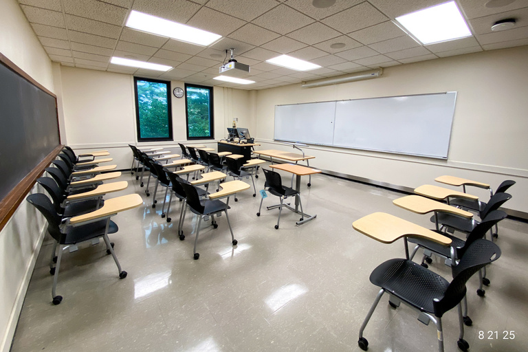 image of classroom 202 English Philosophy Building