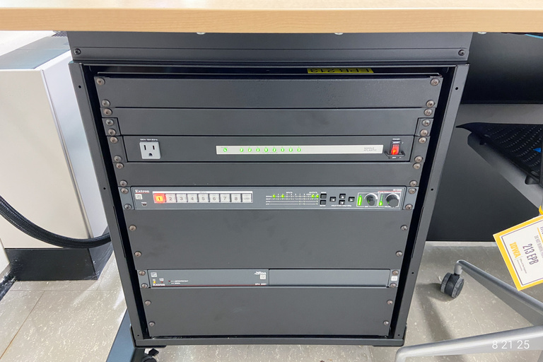 image of classroom 213 English Philosophy Building