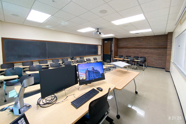 image of classroom 213 English Philosophy Building
