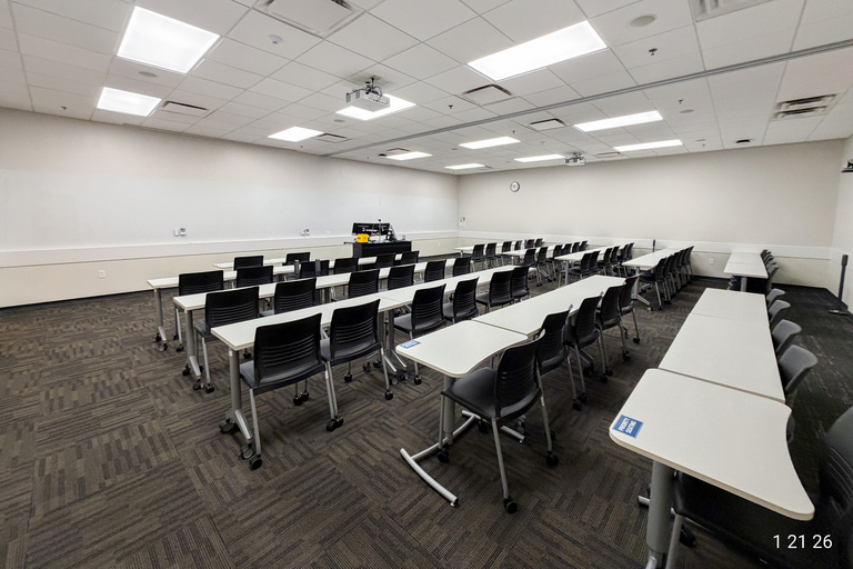 image of classroom 1115 University Capitol Centre