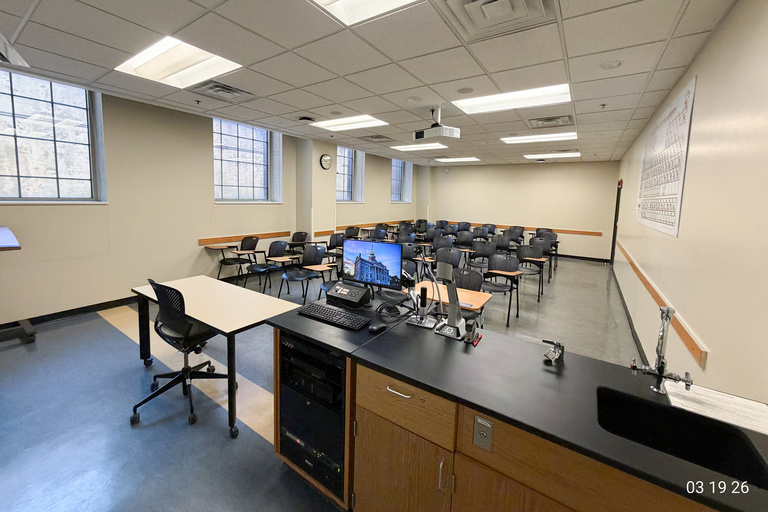 image of classroom E203 Chemistry Building