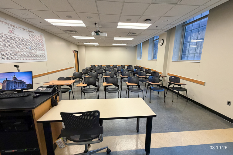 image of classroom E215 Chemistry Building