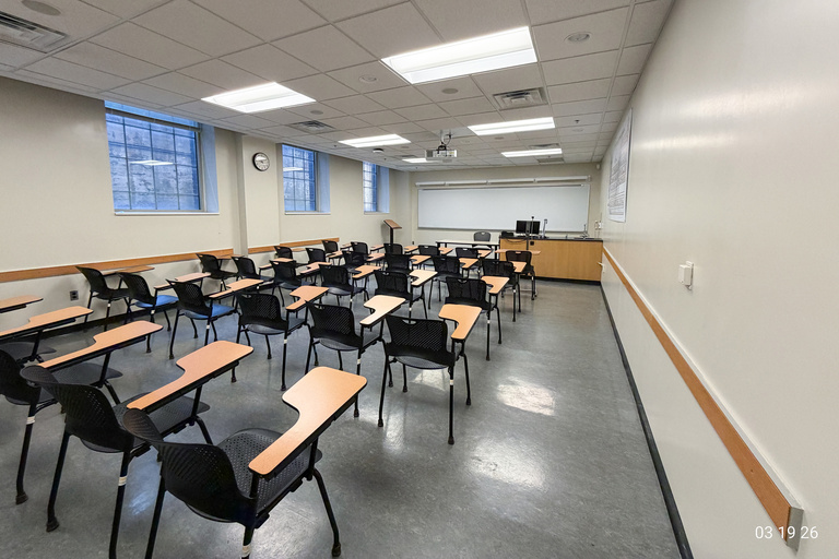 image of classroom E215 Chemistry Building