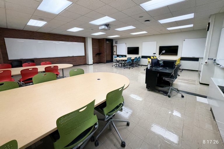 image of classroom 102 English Philosophy Building