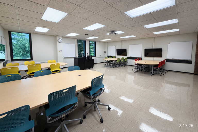 image of classroom 102 English Philosophy Building