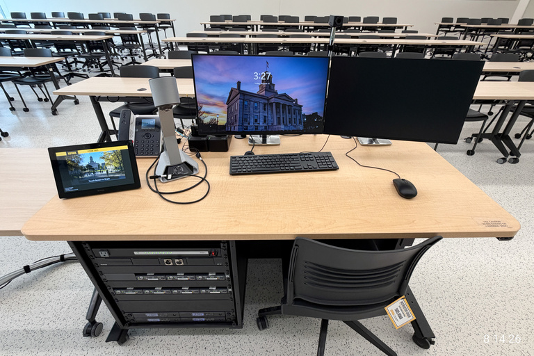 image of classroom 1505 Health Sciences Academic Building
