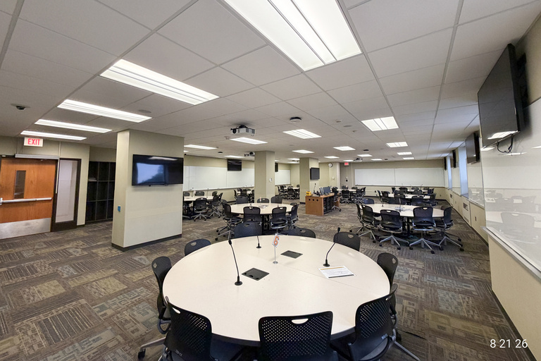 image of classroom 350 Van Allen Hall