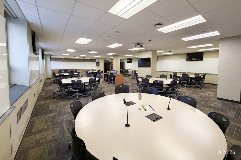 image of classroom 350 Van Allen Hall