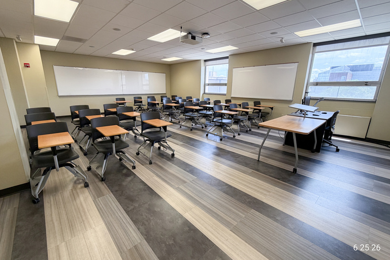 image of classroom 470 Van Allen Hall