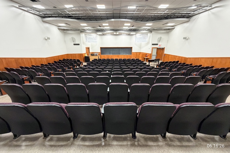 image of classroom 100 Phillips Hall