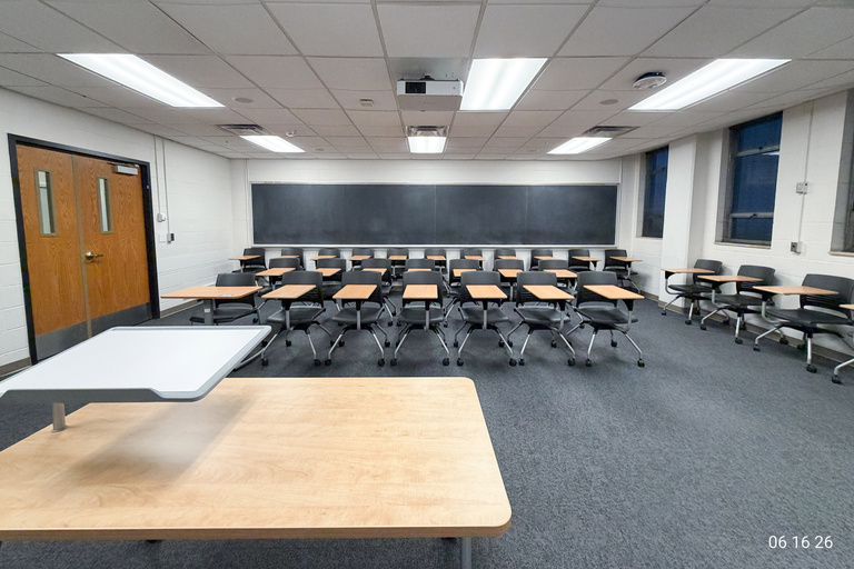 image of classroom 25 Phillips Hall
