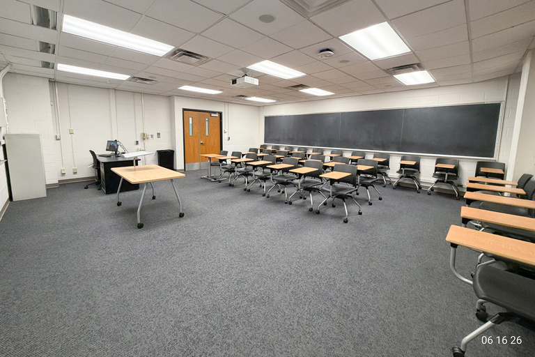 image of classroom 25 Phillips Hall