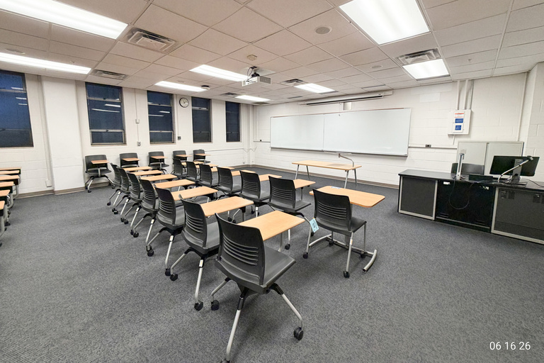 image of classroom 25 Phillips Hall