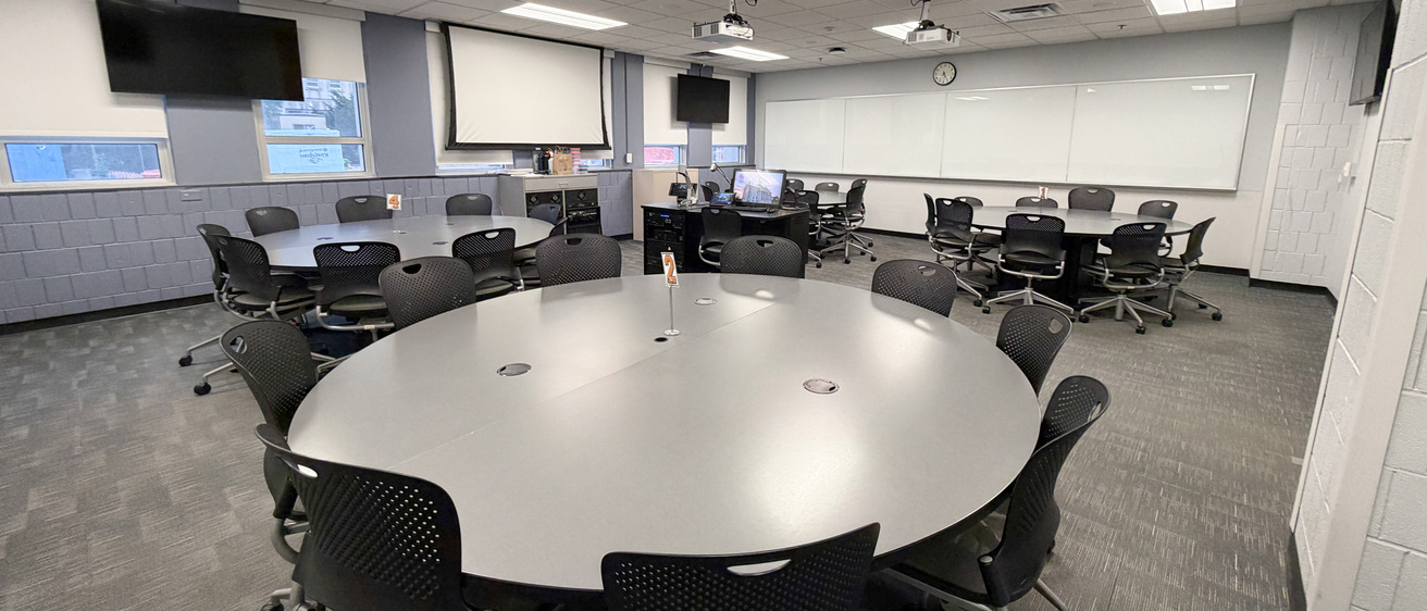 image of classroom 154 Biology Building